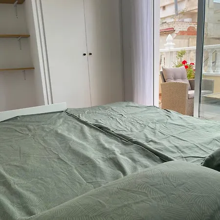 Penthouse Beachview アパート